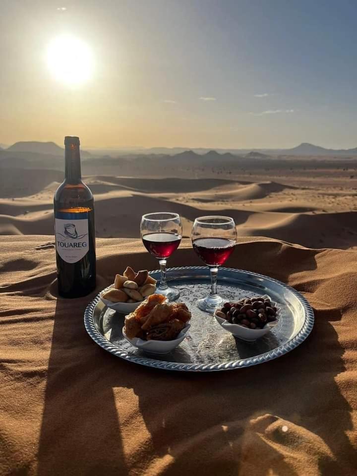 Luxury Desert Camp Merzouga Bagian luar foto