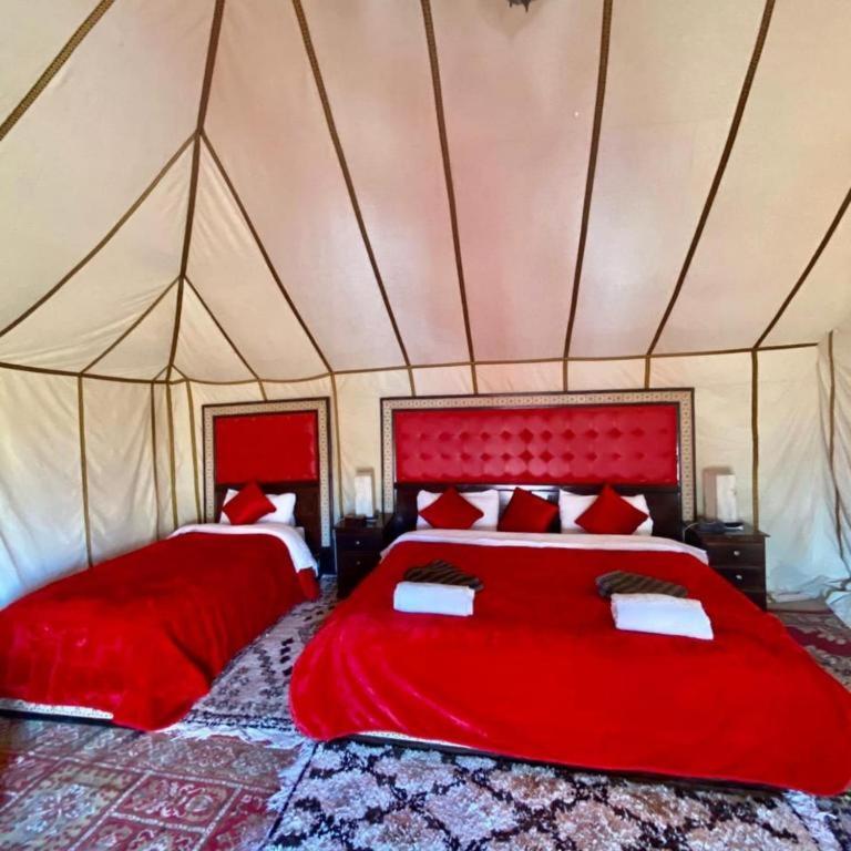 Luxury Desert Camp Merzouga Bagian luar foto